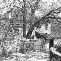 The Vredeto Mountain Village I